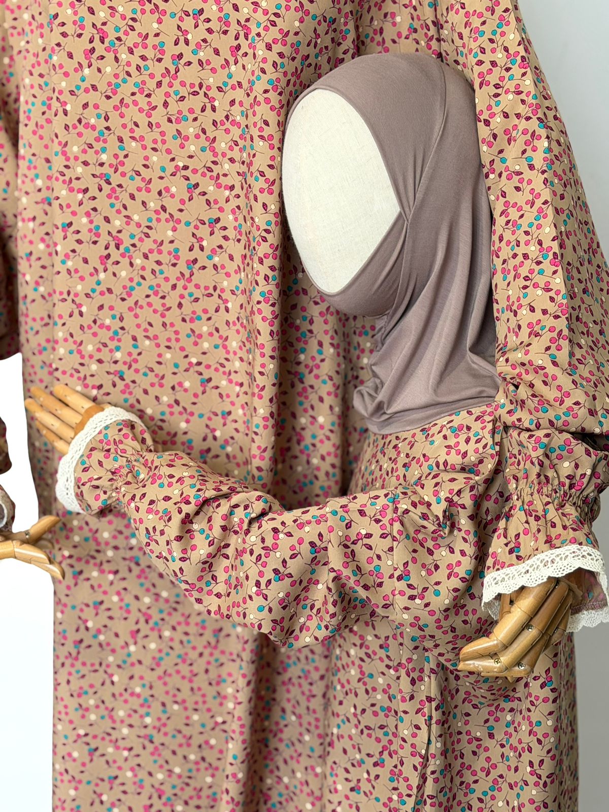 Islamisches Gebetskleid Hajar für Damen – leichtes und bequemes Gebetskleid