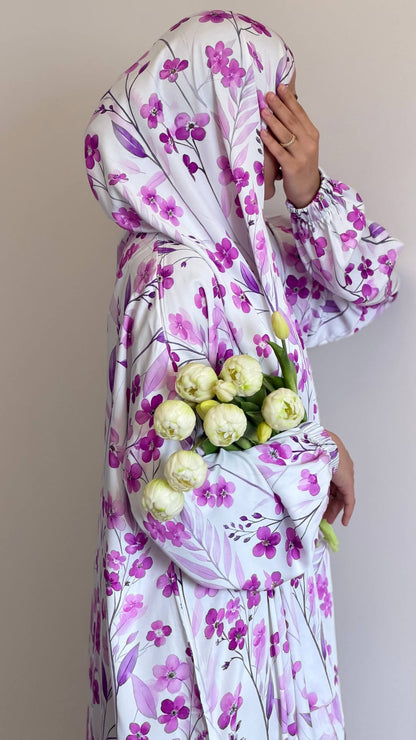 Hadiqat Naeema Abaya Set mit fließender Cupro-Viskose und Blumenmuster