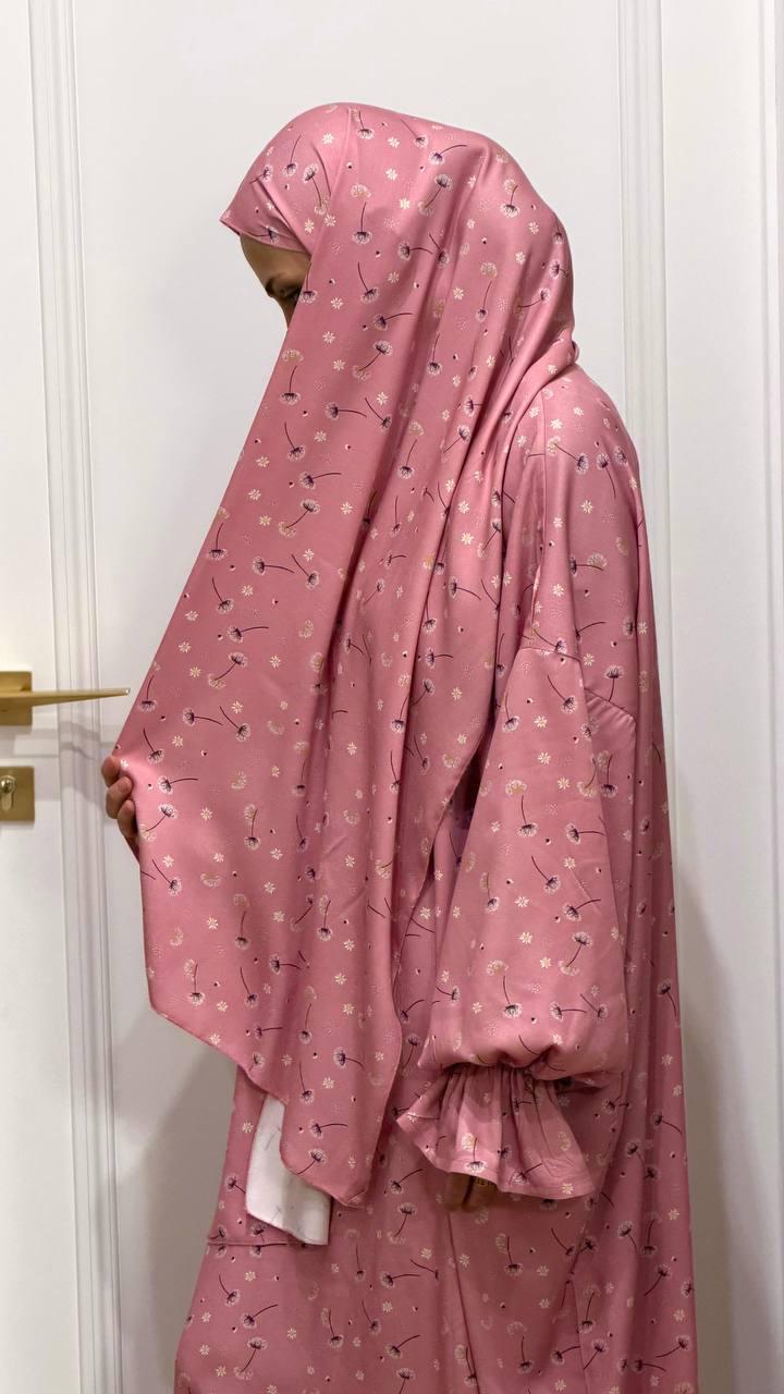 Detail Gebetskleid Naila – rosafarbenes Viskosekleid mit floralem Muster