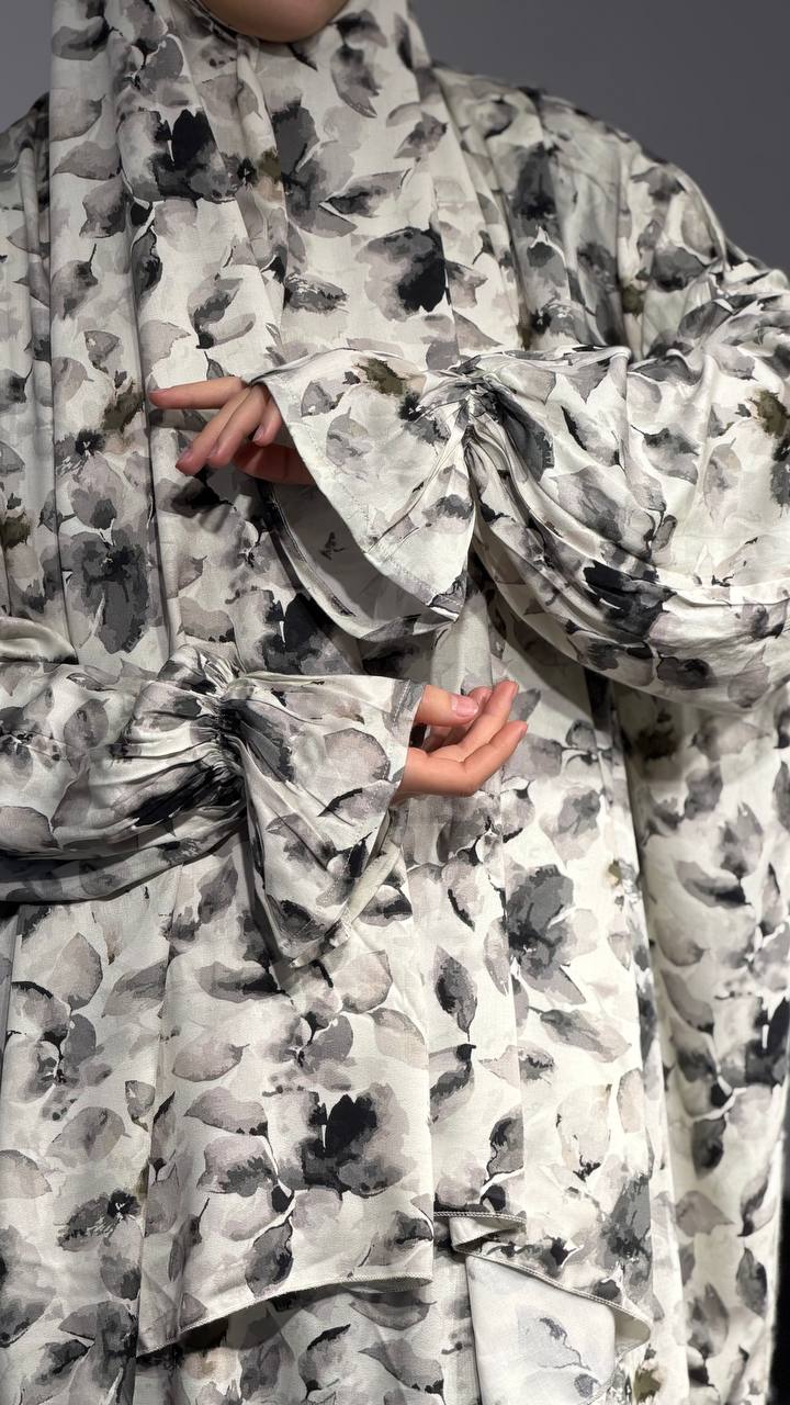 Hawwa Kleid mit integriertem Kopftuch und elastischen Ärmeln