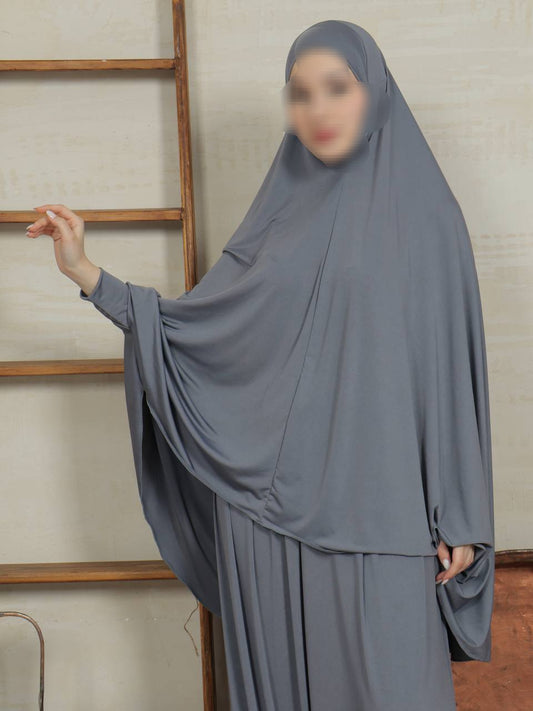 Jilbab Ramadi Noor - grauer Jilbab Vorderansicht