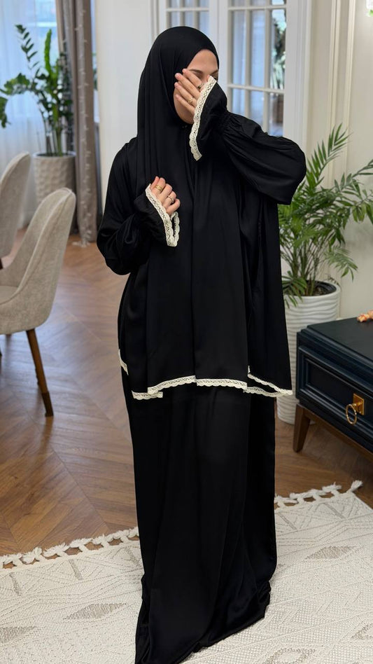 Modest Kleid Qamar Black aus fließender Viskose in Schwarz