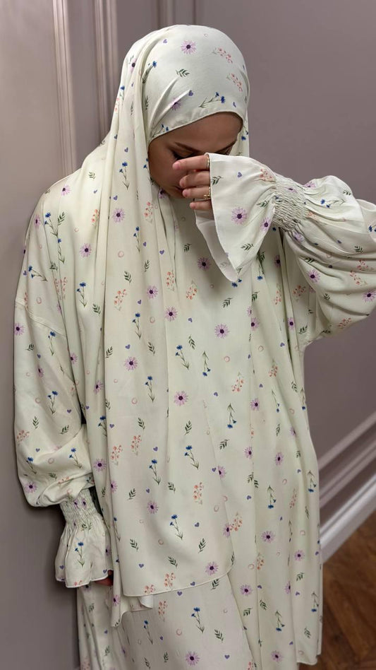 Zweiteiliges Kleid Jamila in hellem Ton aus Viskose – Damen Kleid mit Kopftuch